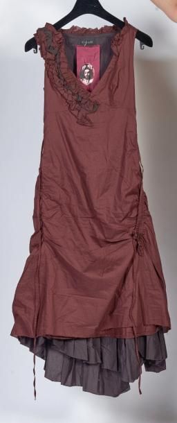 PLEIN SUD JEANS, IKKS 
ROBE en maille rebrodée...