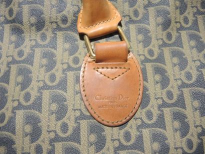 CHRISTIAN DIOR VINTAGE
SAC DE WEEK-END en...