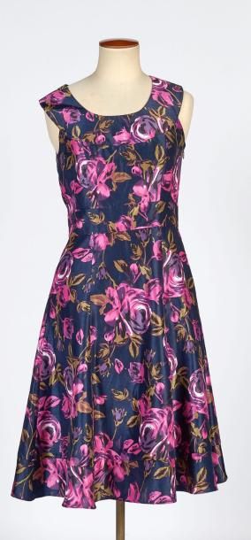 LAURA ASHLEY
ROBE en shantung artificiel...