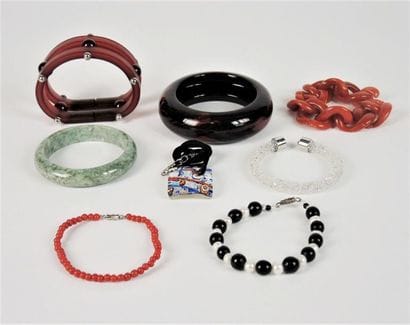 ALTE-GO, ANONYME
BRACELET en caoutchouc retenant...