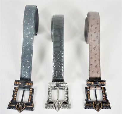 NANNI vintage
TROIS CEINTURES en autruche...