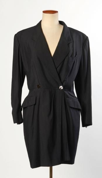 KENZO Vintage, KENZO JEANS Vintage
ROBE portefeuille...