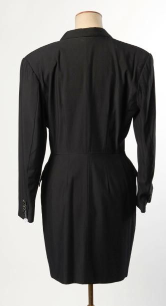KENZO Vintage, KENZO JEANS Vintage
ROBE portefeuille...