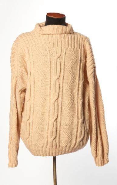 ANONYME, CALVIN KLEIN, ALPAN
PULL-OVER pour...