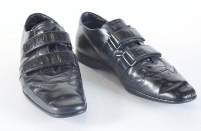 JEAN CLAUDE MONDERER, PRADA
DEUX PAIRES DE...