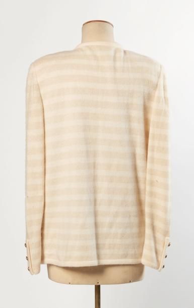 VALENTINO Boutique vintage
CARDIGAN en tri...