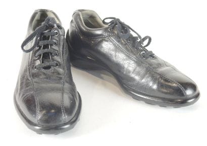 Tod's
PAIRE DE SNEAKERS basses pour homme...