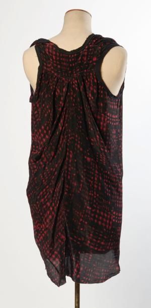 ETOILE ISABEL MARANT, VINTAGE LOVE, ZARA
ROBE...