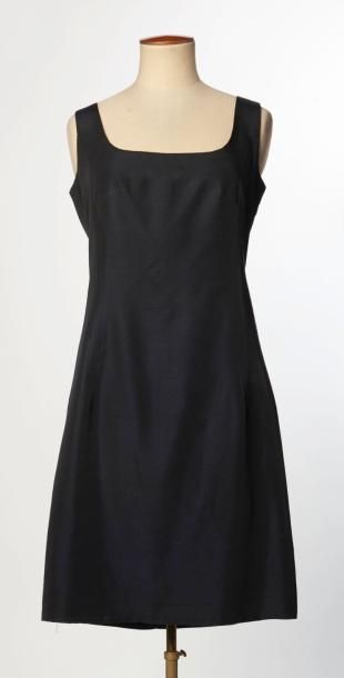 NINA RICCI EDITION, RIVERSIDE
ROBE évasée...