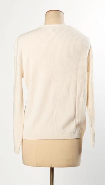 COURREGES Paris circa 1980
CARDIGAN en tricot...