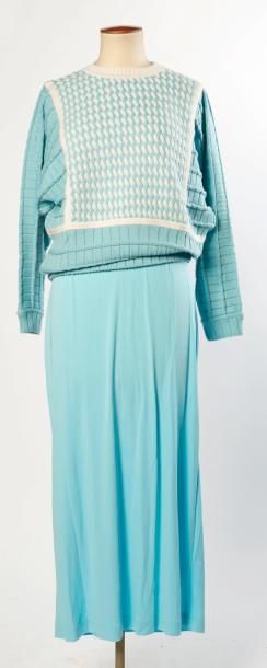 COURREGES PARIS circa 1980, LEONARD Vintage
PULL-OVER...