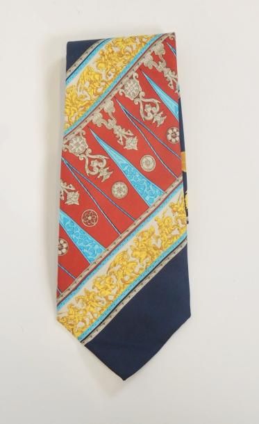 LEONARD vintage
CRAVATE en twill de soie,...