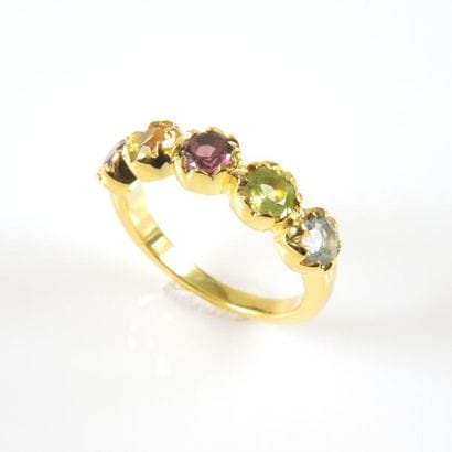 BAGUE PIERRES FINES
Bague en argent doré...