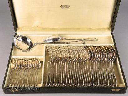 CHRISTOFLE
Ménagère en métal argenté à décor...