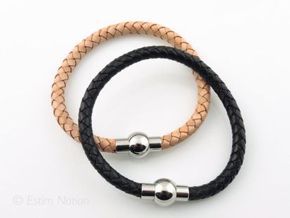 LOT BRACELETS CUIR
Deux bracelets en cuir...