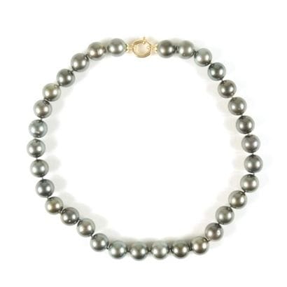 COLLIER PERLES TAHITI
Collier composé de...