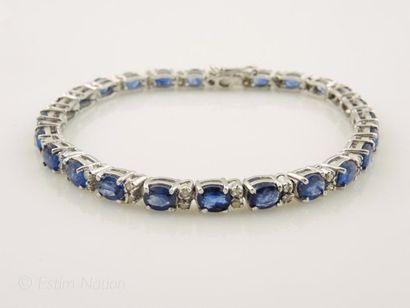 Bracelet articulé en argent 925/°° rehaussé...