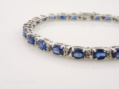 Bracelet articulé en argent 925/°° rehaussé...