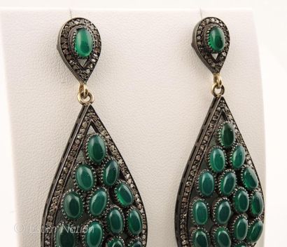 BOUCLES D'OREILLES DIAMANTS ONYX VERTS
Paire...