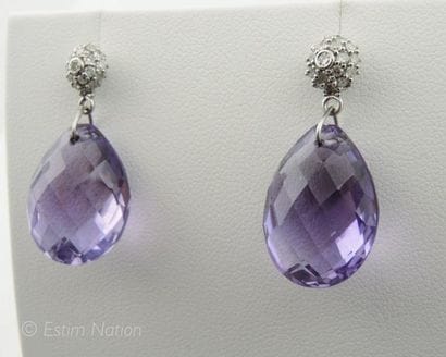 BOUCLES D'OREILLES AMETHYSTES DIAMANTS
Paire...