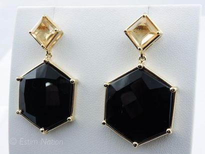 BOUCLES D'OREILLES ONYX CITRINES
Paire de...