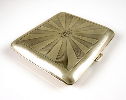 Etui à cigarettes en argent (925°/00), orné...