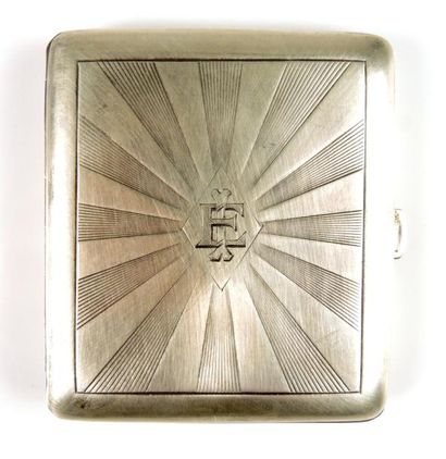Etui à cigarettes en argent (925°/00), orné...