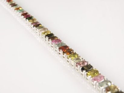 BRACELET TOURMALINES
Bracelet articulé en...