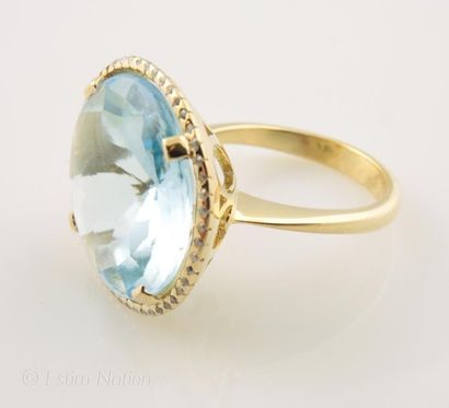 BAGUE TOPAZE
Bague en argent 925/°° doré...