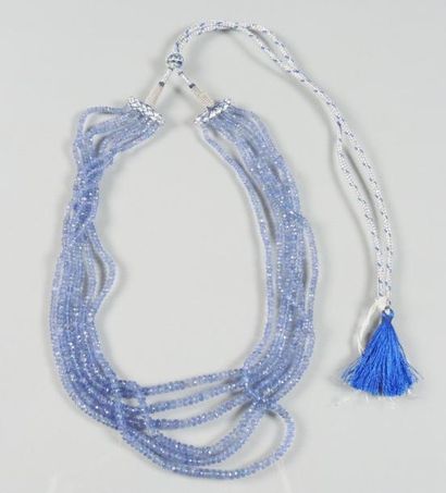 COLLIER TANZANITES
Collier à six rangs de...