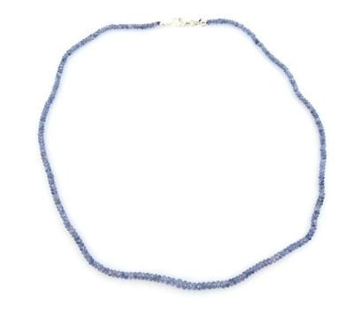 COLLIER SAPHIRS
Collier composé de perles...