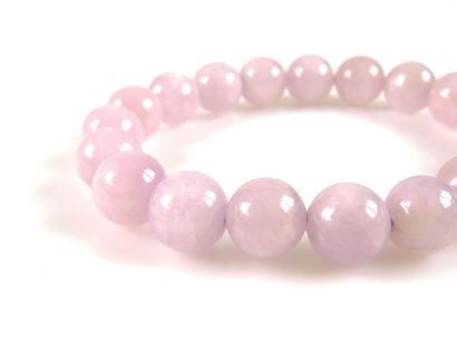 BRACELET KUNZITE
Bracelet composé de boules...