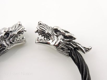 BRACELET ACIER
Bracelet en acier ouvrant...