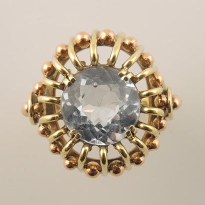BAGUE OR 1950
Bague en fils et billes d'or...