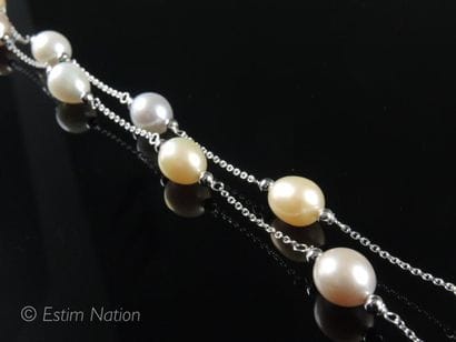 COLLIER PERLES
Collier en argent 925/°° maille...