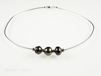 COLLIER PERLES TAHITI
Collier en argent 925/°°...