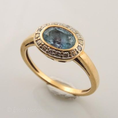 Bague or et topaze
Bague en or jaune 18K...
