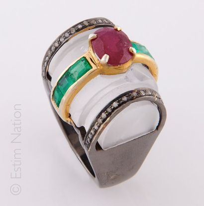 BAGUE RUBIS EMERAUDE DIAMANTS CRISTAL
Importante...