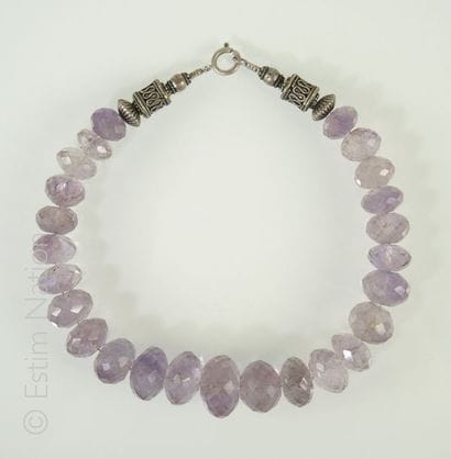 COLLIER AMETHYSTE
Collier en chute de perles...