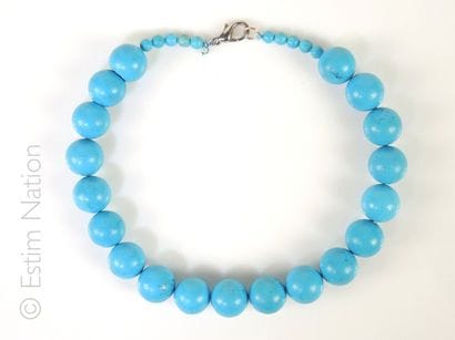 COLLIER MAGNESITE
Collier de perles de magnésite...