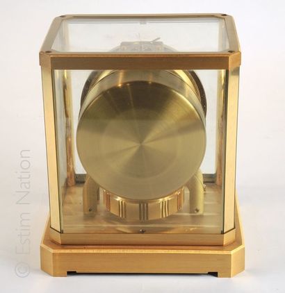 JAEGER LE COULTRE - ATMOS
Pendule cage ATMOS,...