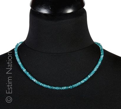 COLLIER APATITES TURQUOISES
Collier composé...