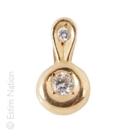 PENDENTIF DIAMANT
Pendentif en or jaune 18K...