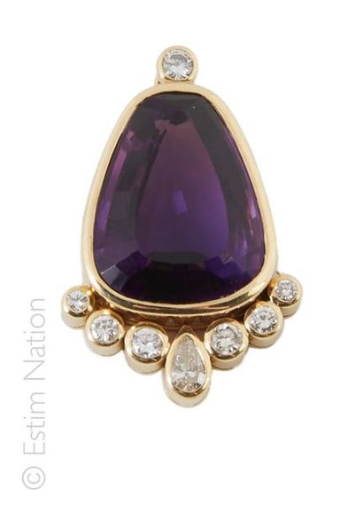 PENDENTIF AMETHYSTE DIAMANTS
Pendentif en...