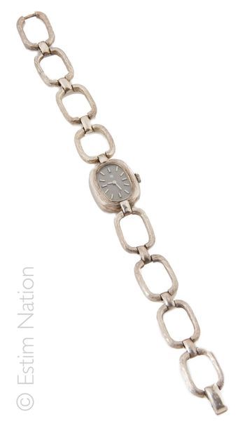 LIP
Montre de dame en argent (925/°°) boitier...