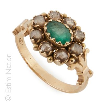 BAGUE ITALIENNE, FIN XIXÈME EN OR, ÉMERAUDE...