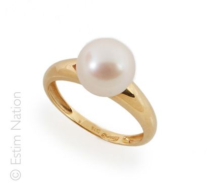 BAGUE PERLE DE CULTURE
Bague en or jaune...