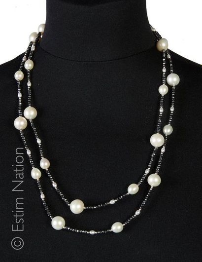 SAUTOIR PERLES ET HEMATITES
Long sautoir...