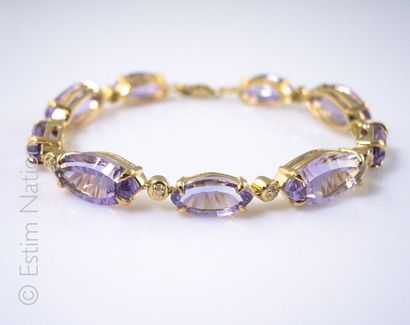 BRACELET AMETHYSTES DIAMANTS
Bracelet articulé...