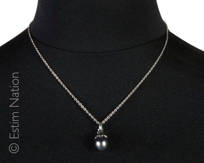 CHAÎNE PERLE DE TAHITI
Chaîne en argent (925/°°)...